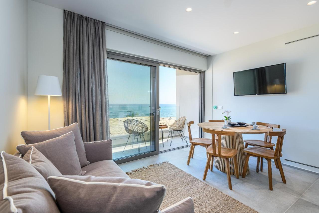 Noa Beachfront Suites Kardamena  外观 照片